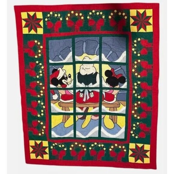Disney Santas Workshop Handmade Quilted Throw Blanket 50" X 60" 100% Cotton NEW - Picture 1 of 7